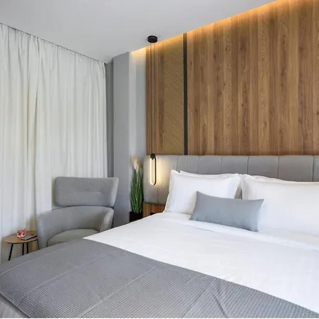 Aristotelian Virtues - Agapi *