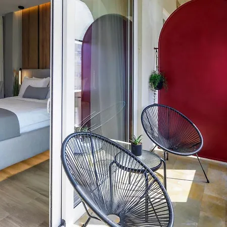 Aristotelian Virtues - Agapi * Thessaloníki