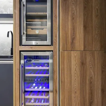 Aristotelian Virtues - Agapi Thessaloniki