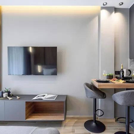 Aristotelian Virtues - Agapi Thessaloniki