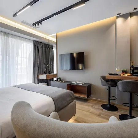 Aristotelian Virtues - Agapi Thessaloniki